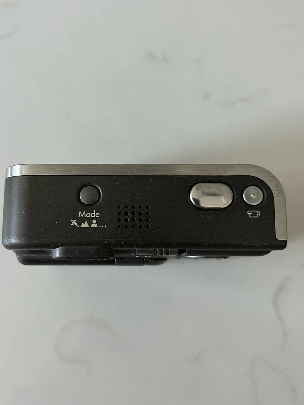 HP Photosmart R717 6.2MP Digital Camera | Tested & Working Y2K Digicam & charger